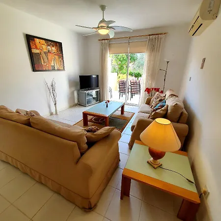 Jacobs Place בית נופש Paphos
