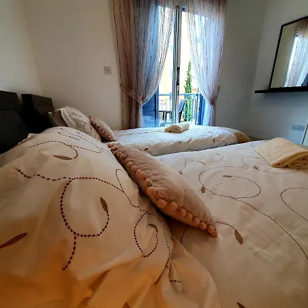 Jacobs Place בית נופש Paphos